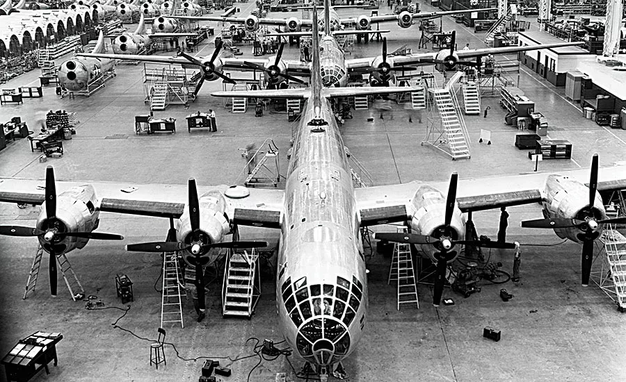 asb0416boeing-hour14.jpg