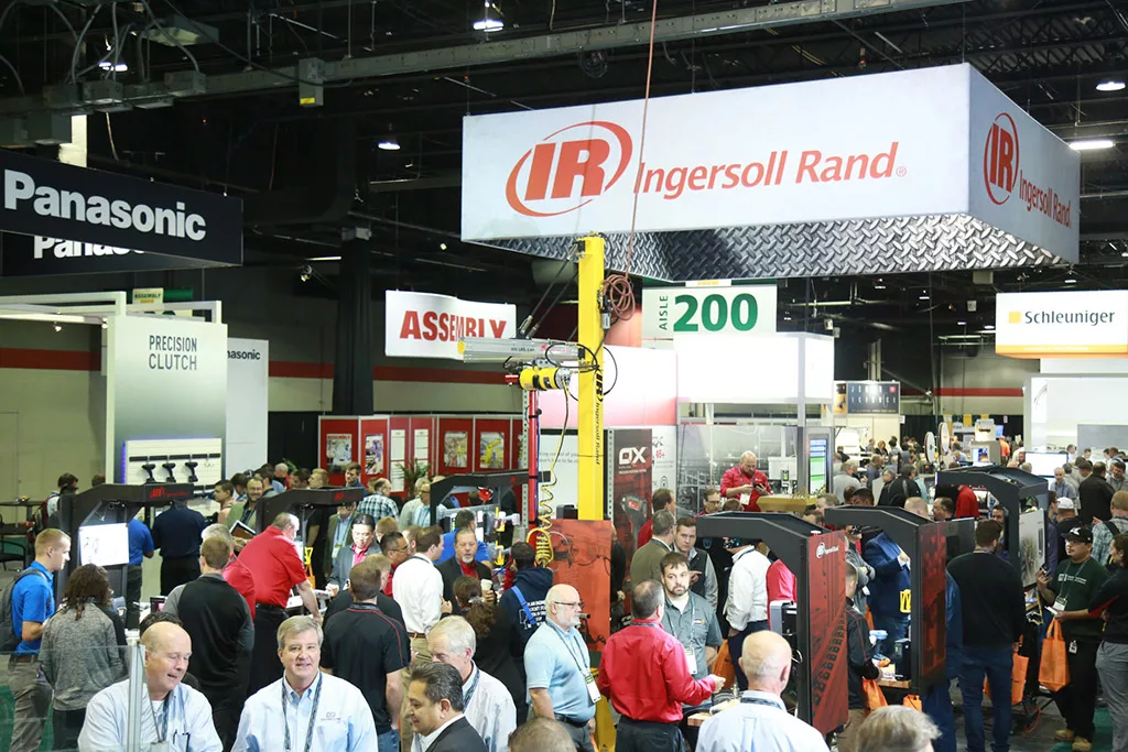 Showfloor-Web-25.jpg