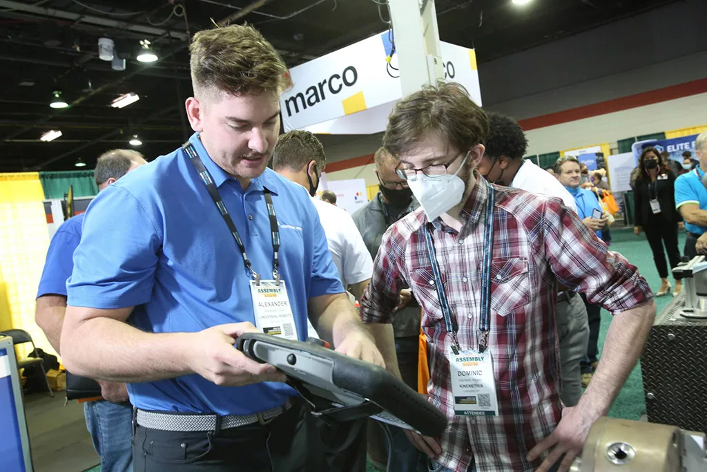 Showfloor-Web-109.jpg