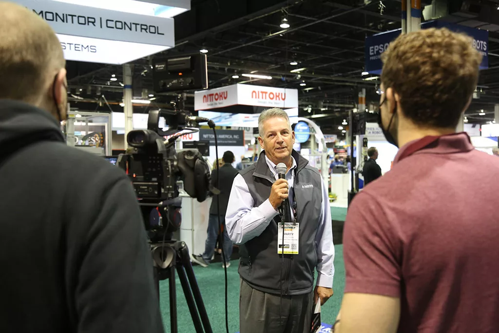 Showfloor-Web-125.jpg