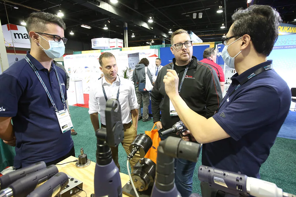Showfloor-Web-166.jpg
