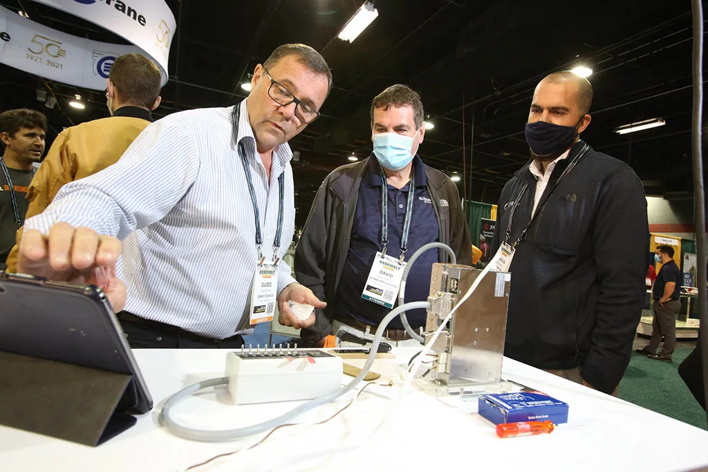 Showfloor-Web-96.jpg