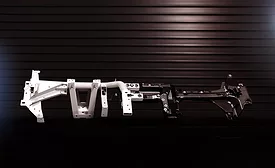 A crossbeam made of new materials with lower carbon dioxide emissions..