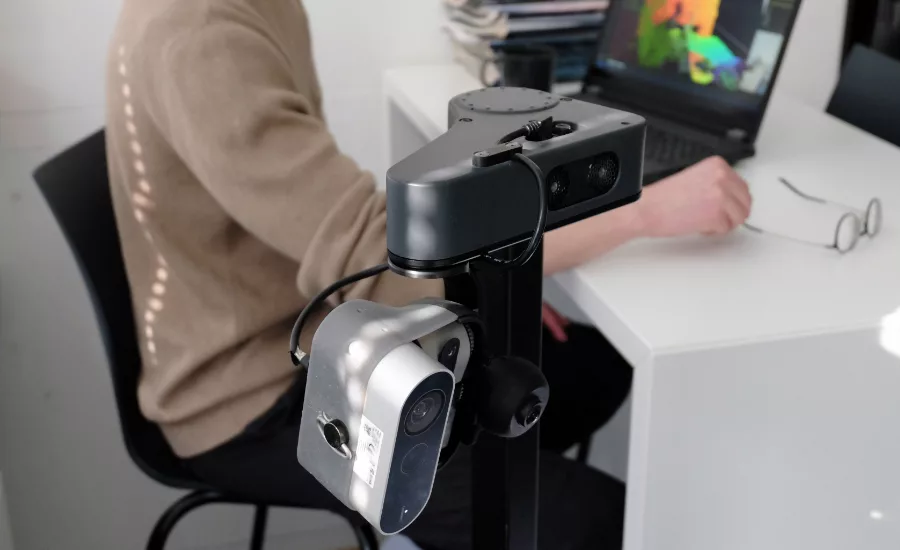 New AI robot helps people find lost objects like car keys glasses and cell phones