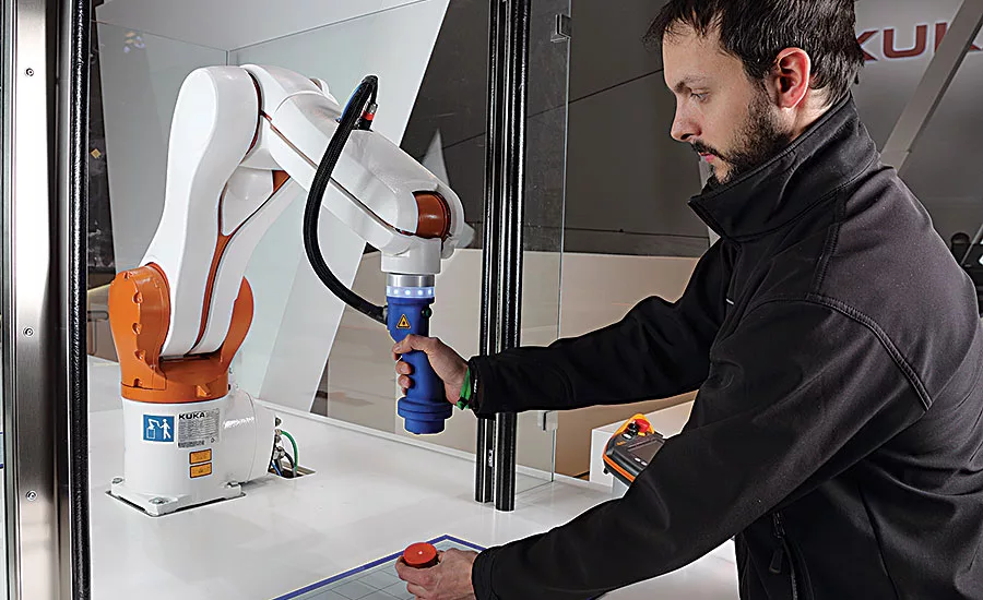Robots Stand Out at Automatica