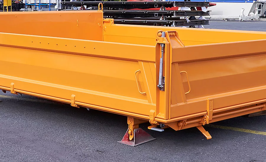 Truck-body welding gets lift from tandem robots