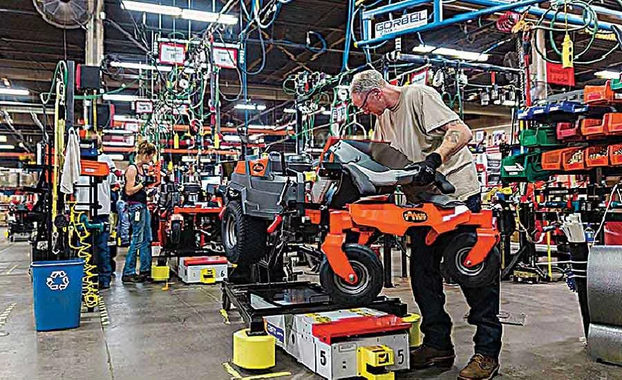 Automatic Guided Carts Boost Productivity at Ariens