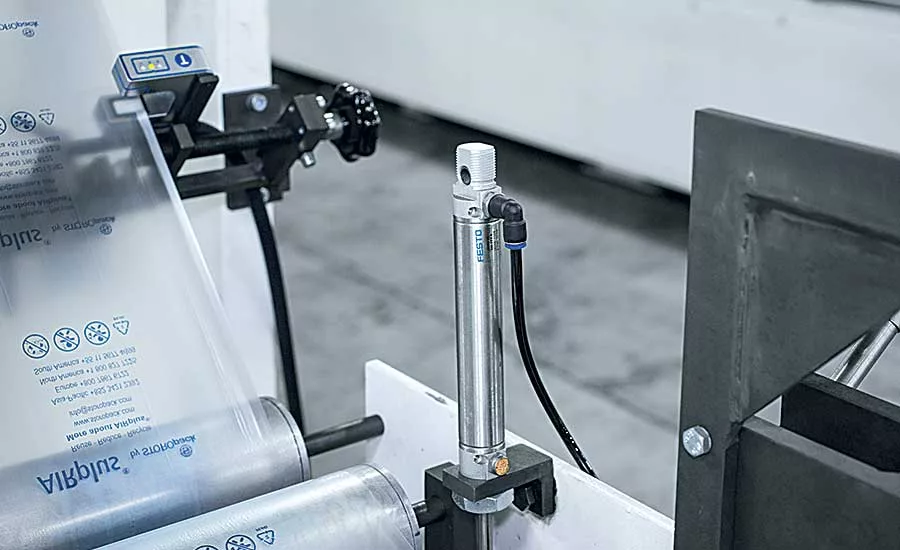 High-tech motion control aids production of protective packaging