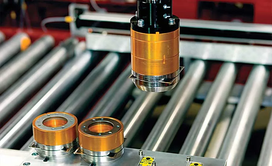 Automation Helps Clothing Distributor Reduce Injuries