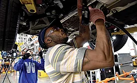 Ford to Invest $1 Billion in Chicago Plants