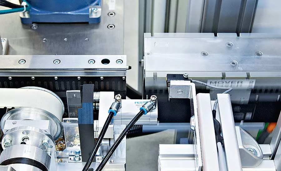 Smart Transport System Enables Flexible Assembly