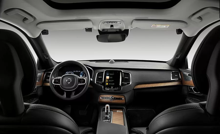 Traditional OEMs are rethinking their technology strategies and business models as they prepare for battle with new mobility competitors