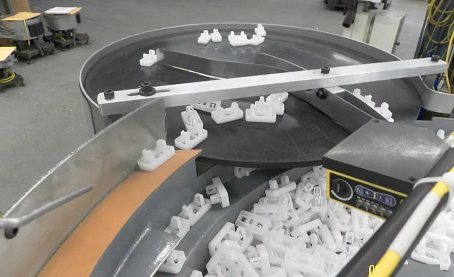 We Fed It: Flex Feeder Handles Plastic Clips