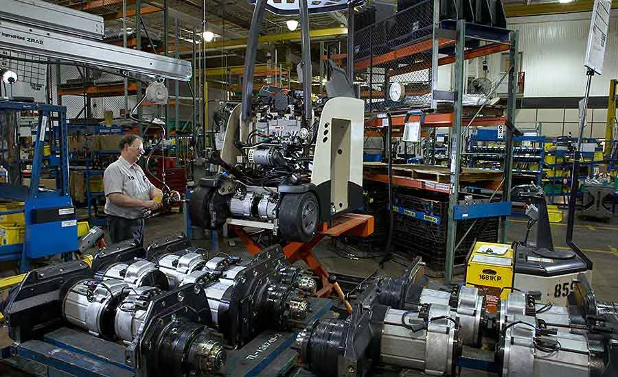 Lean Gives Crown Equipment a Lift