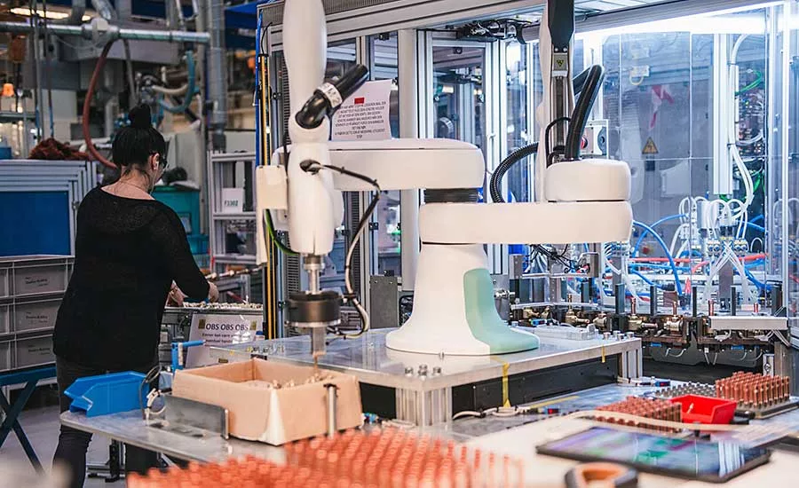 Danfoss Automates Valve Assembly With Cobots