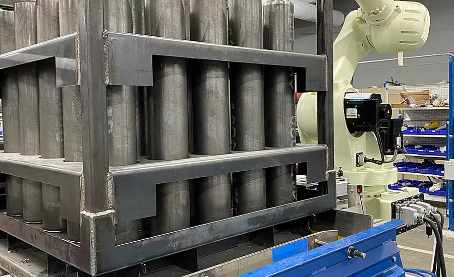 Robots Automate Disassembly of Chemical Weapons