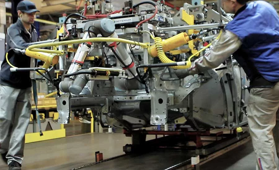 Beyond the Welding Line: Robots and Automotive Assembly