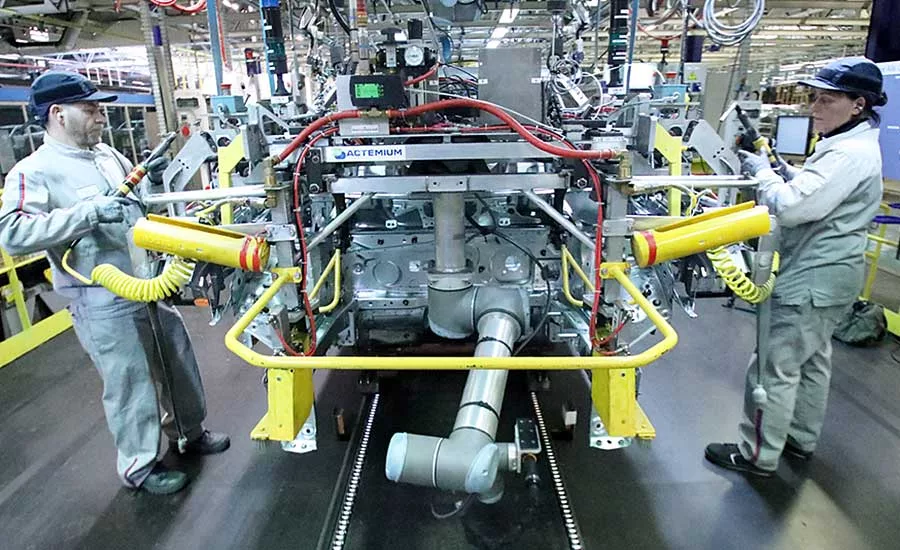 Beyond the Welding Line: Robots and Automotive Assembly