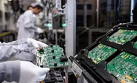Power Electronics Make EVs Run Power Electronics Make EVs Run