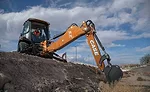 aem0522tractor3.jpg