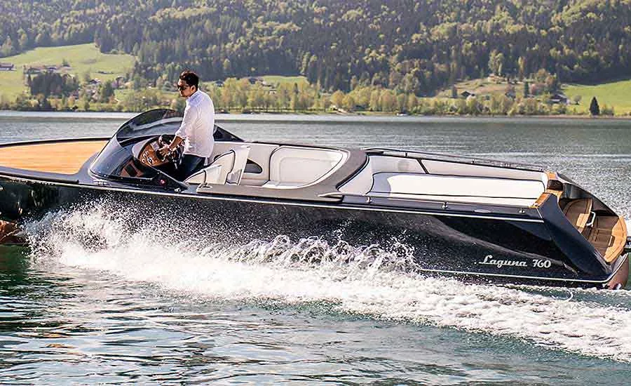 aem0922boat1.jpg