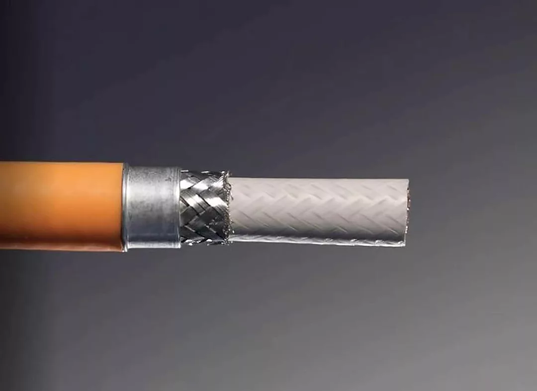 10_asmAEM0922wire5.jpg
