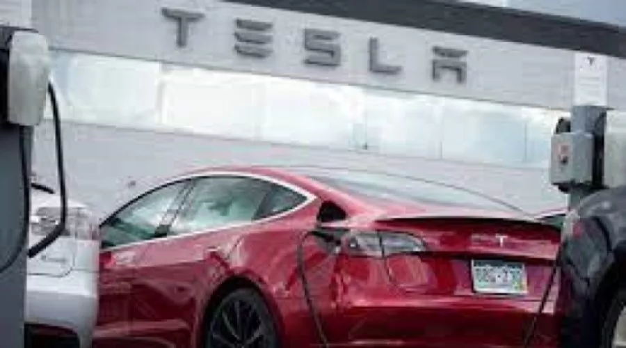 Tesla Mexico.jpg
