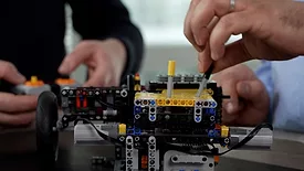 Renault Lego.jpg