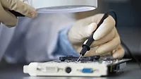 tech-repairs-close-up-2022-07-27-21-38-58-utc.jpg