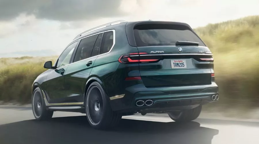 2026 BMW ALPINA XB7.jpg