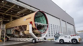 A350-Freighter-section-15-21-arriving-at-Station-59-01