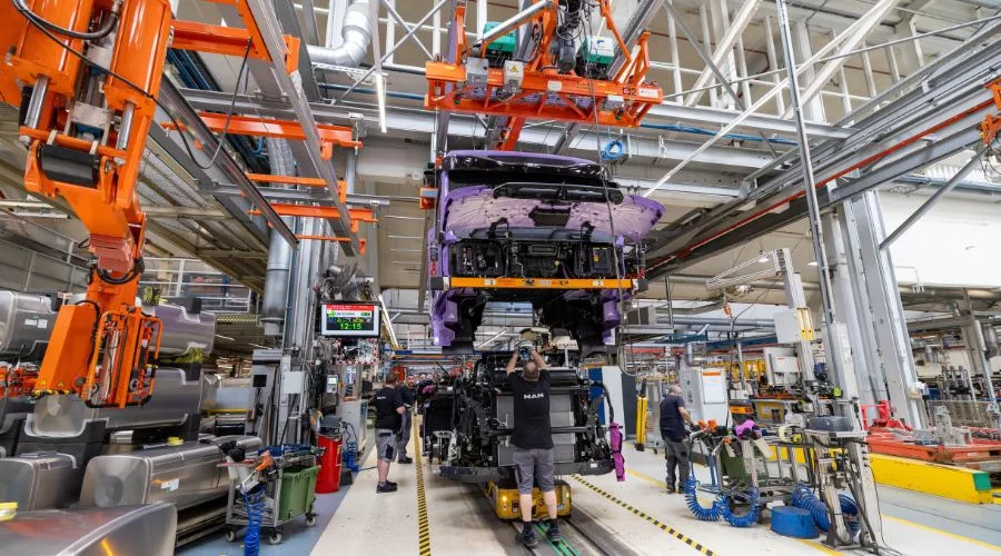  MAN celebrates its wedding! This is the internal term used to describe the positioning of the cab on the fully assembled frame.