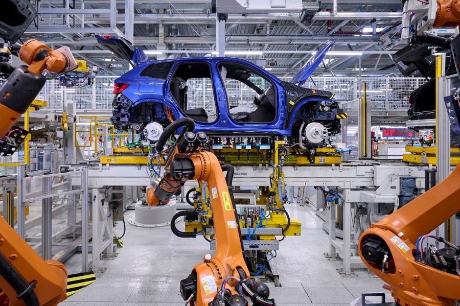 BMW.jpg