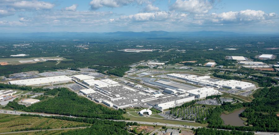 BMWplant.jpg BMWplant.jpg