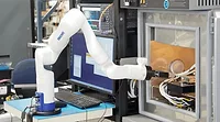 Kinova Gen 3 Machine Tending