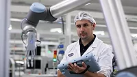 programming a cobot programming a cobot