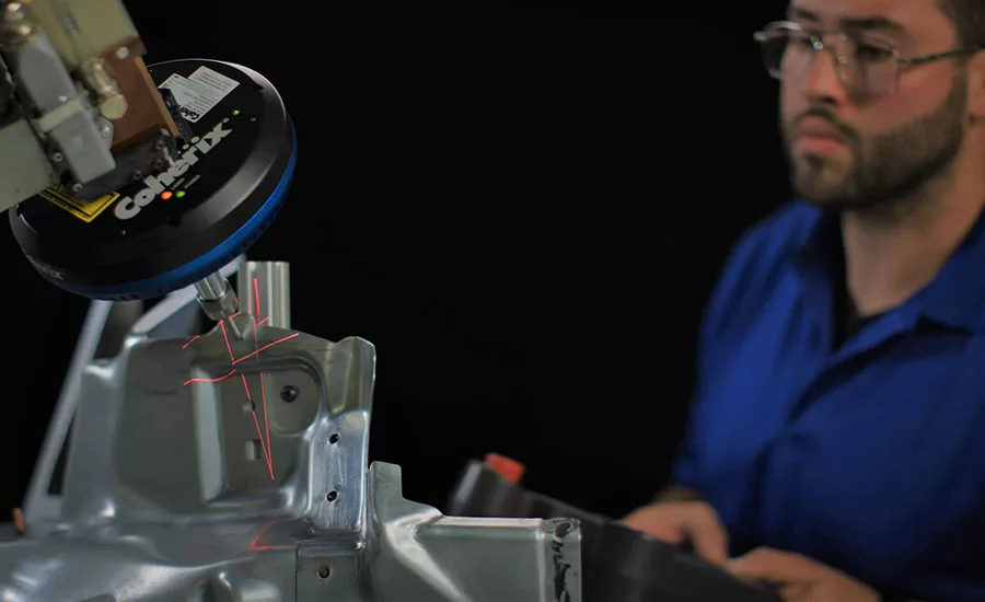 virtual reality training for adhesive dispensing engineers