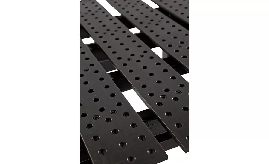 surface of the welding table