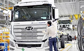 Xcient heavy-duty hydrogen-electric truck