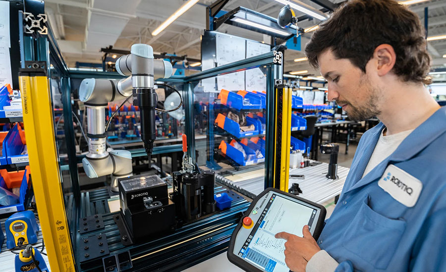 programming the robotic screwdriver
