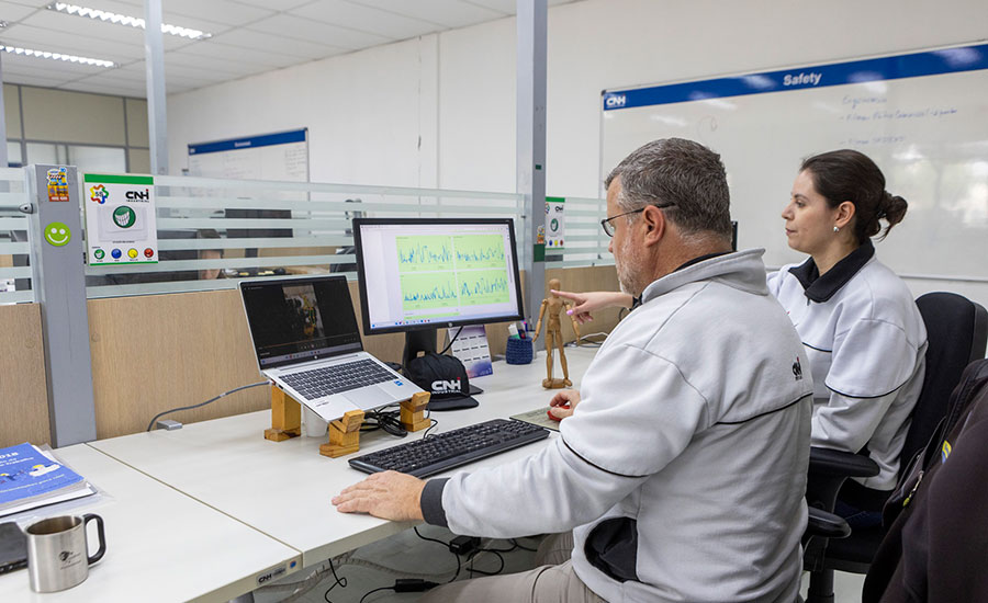 ergonomics team receives the automatic analysis