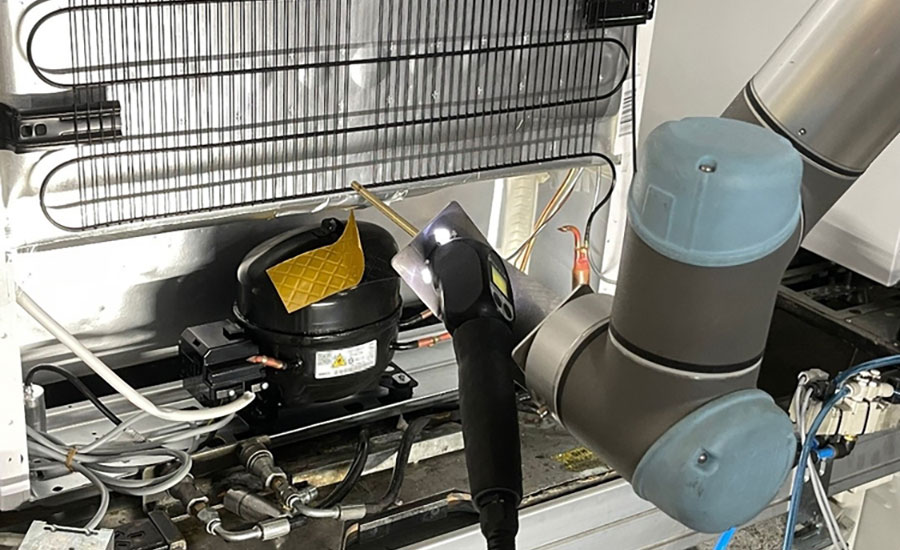 cobot equipped with a sniffer probe